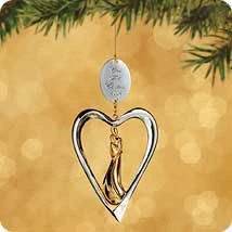 2002 Our First Christmas-Heart