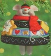 2000 The Christmas Belle Mouse