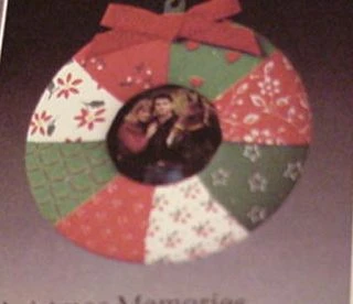 1984 Christmas Memories-Photo Holder (Slightly Damaged Box)