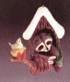 1984 Raccoon's Christmas (No Box) Some Yellowing On Snow