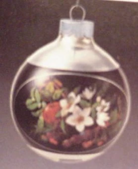 1984 Love...The Spirit Of Christmas-Ball (Slightly Damaged Box)