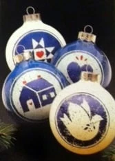 1985 Christmas In The Country Set Of 4 Balls...Mary Emmerling (Slightly Damaged Box)