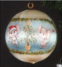 1977 Christmas Mouse Ball (No Box)