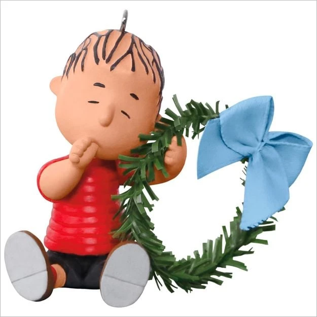 2017 Peanuts A Comfy Christmas For Linus