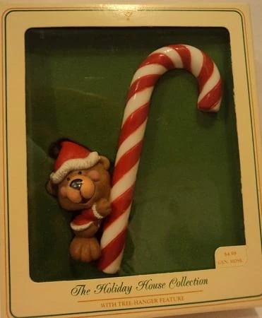 1979 Ambassador A Christmas Treat (Slightly Damaged Box)