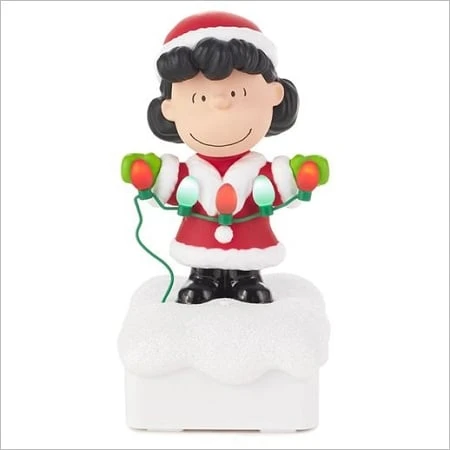 2015 Peanuts Gang Christmas Light Show Lucy