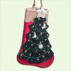 2005 Christmas Stocking Display *Miniature