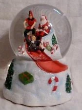 2006 A Christmas Story You'll Shoot Yer Eye Out Kid Snow Globe Table Topper